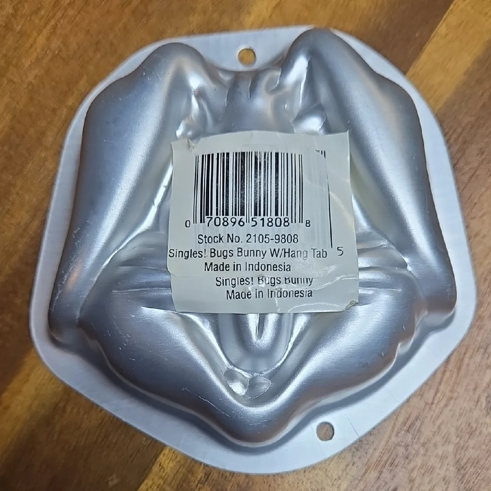 Bugs Bunny Wilton Single Personal Size Mold, 5